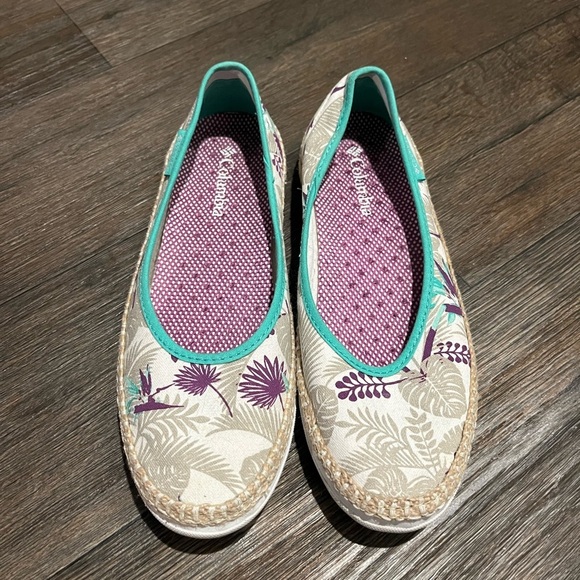 Columbia Shoes - Columbia Vulc N Vent Bettie Slip-on Flats Sneakers